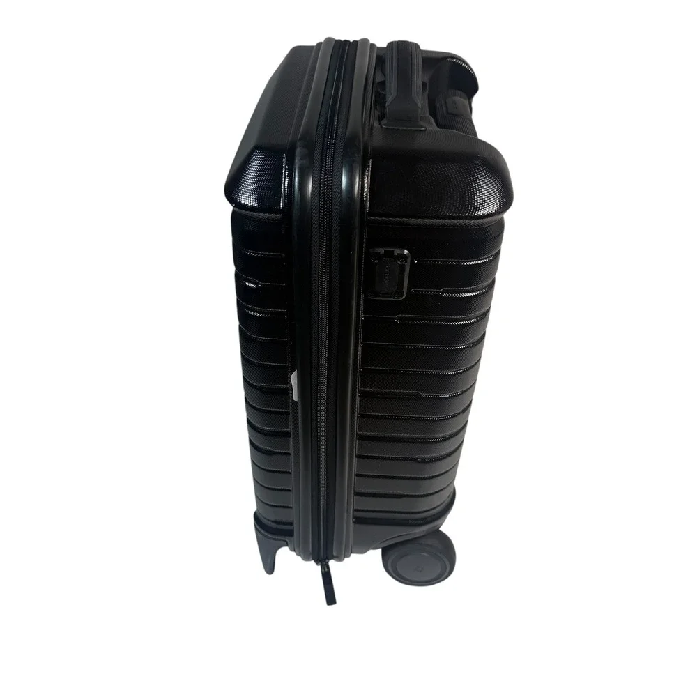 Samsonite Black Hardside Carry On Luggage USB Port Spinner 1137151 4500566367